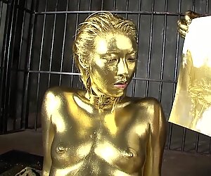 Sexiest Japanese chick painted in gold penetrated to her great joy