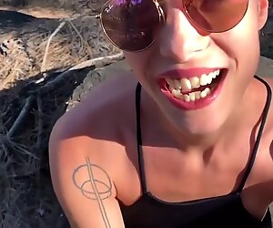 لم يستطع مقاومة خطوة كريمة أختي كس وجاء سريعًا جدًا juicyfeelings