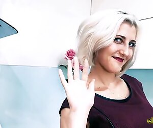 Lovely chick with big ass from Sweden - https://elita-girl.com