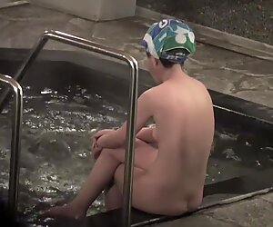 Nude Asian spied from behind on the edge of the pool nri033 00